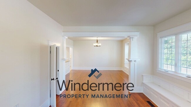 Building Photo - 816 Alvarado Terrace