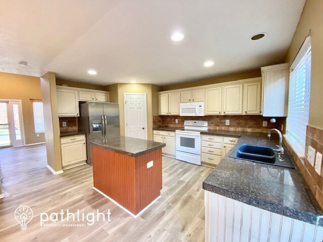 Building Photo - 21922 Whirlaway Ave, Parker, CO, 80138