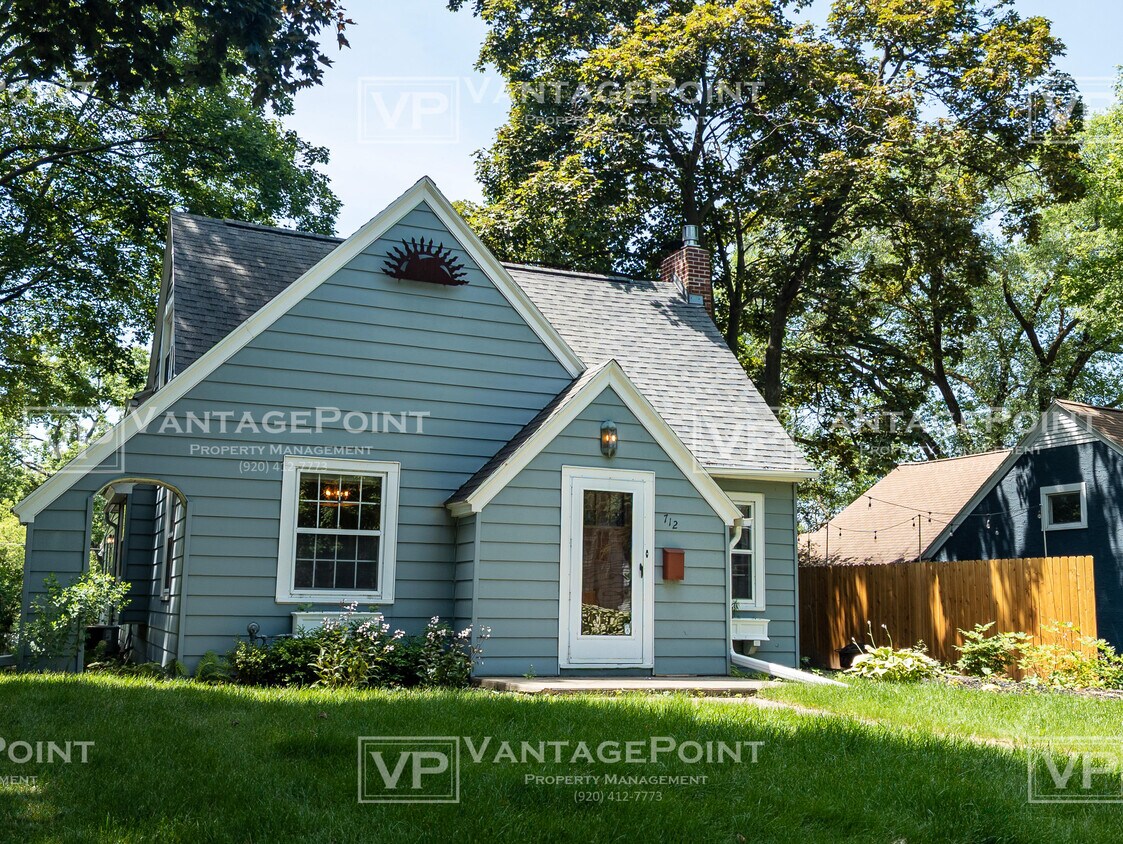Foto principal - 712 Claude Allouez Terrace