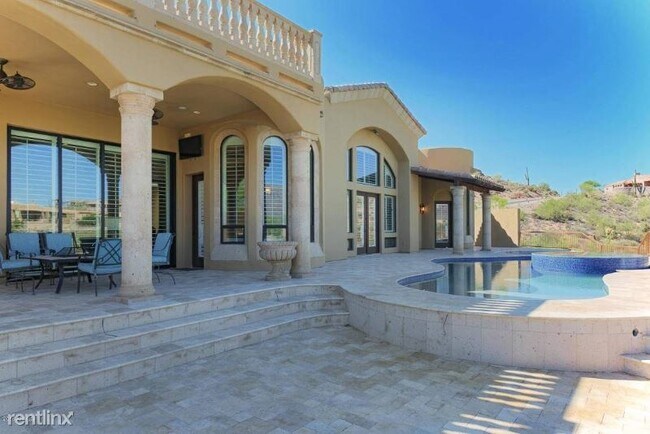 Building Photo - 4588 Corazon De Oro