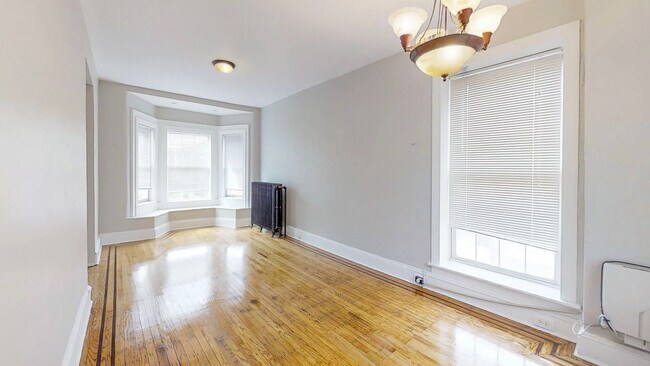 Building Photo - 6343 McCallum St