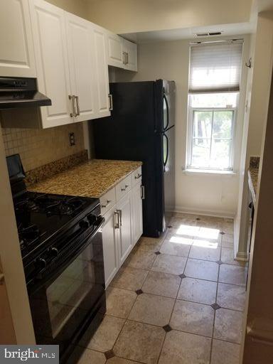 Building Photo - 10600 Shasta Ct