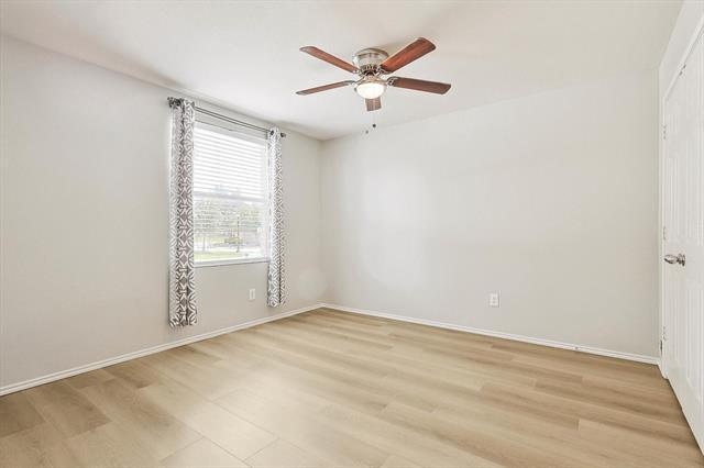 Building Photo - 13215 Cleburne Dr