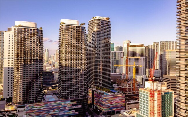 Foto del edificio - 1111 SW 1st Ave