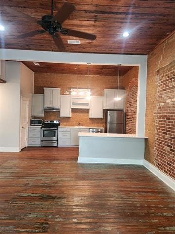 Foto del edificio - 203 N Dallas St