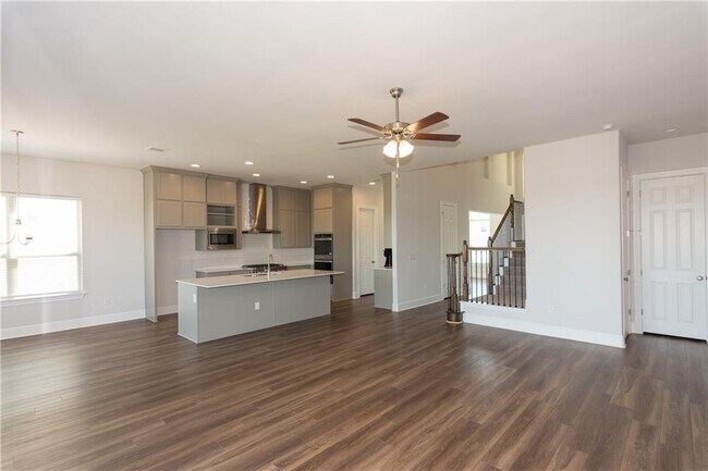 Foto del edificio - 3300 Scenic Valley Dr