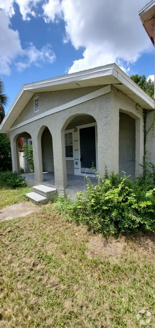 Building Photo - 3214 E 10th Ave