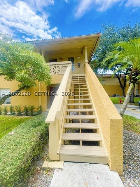 Building Photo - 312 West Dr