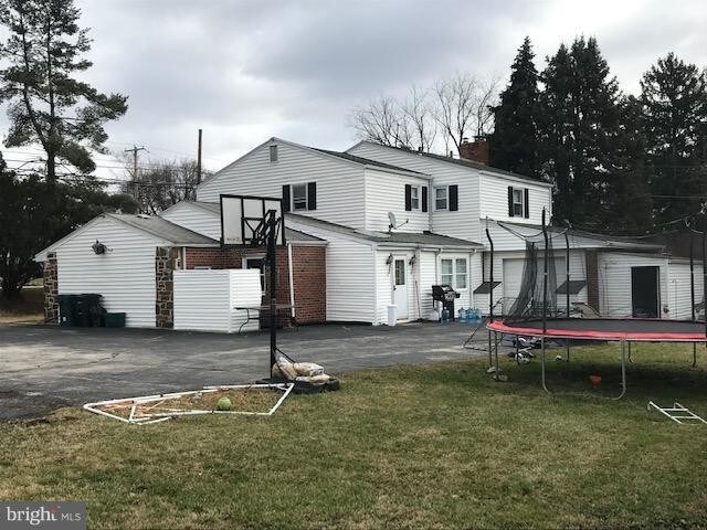Building Photo - 548 Ridge Pike
