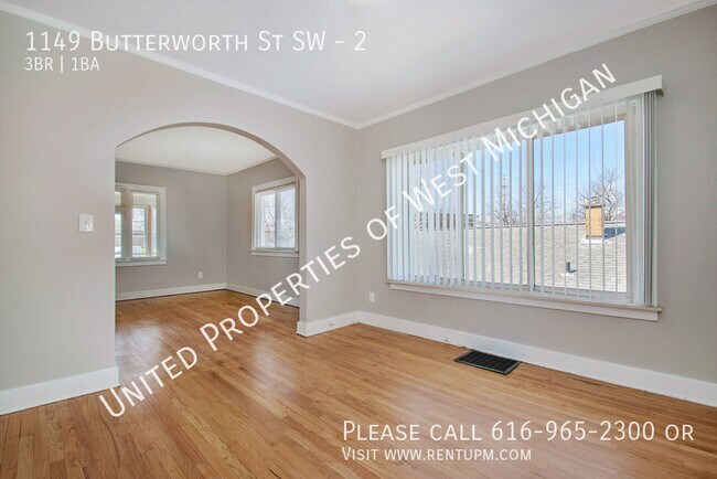 Building Photo - 1149 Butterworth St SW