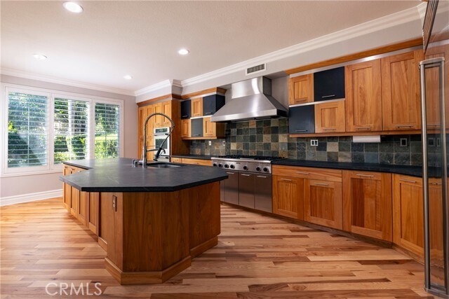 Foto del edificio - 1417 Sea Ridge Dr
