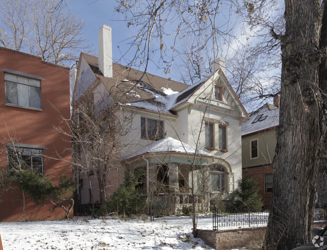 Foto del edificio - 1326 Columbine St