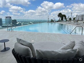 Building Photo - 300 Biscayne Blvd