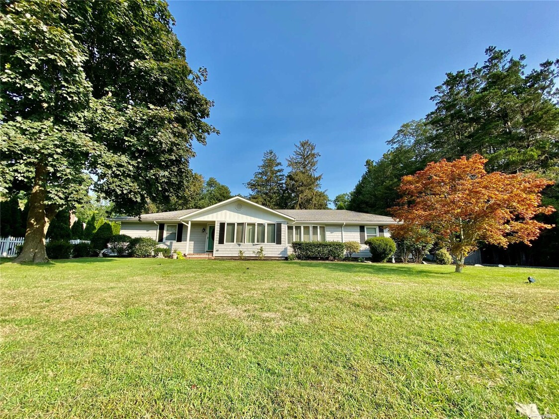 Primary Photo - 1230 Crittens Ln