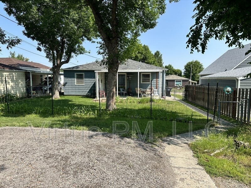Foto del edificio - 812 6th St
