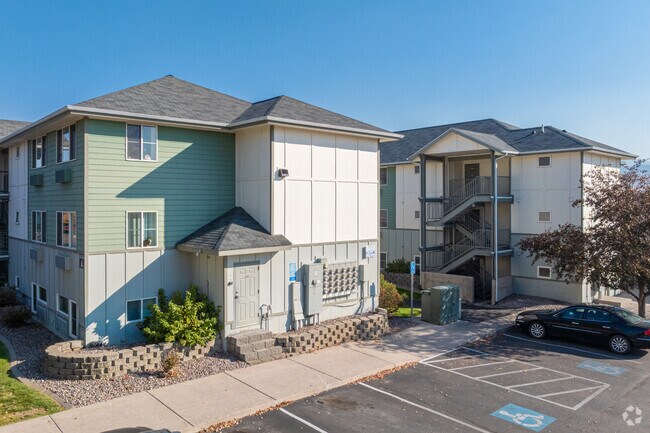 Alternate Building - Great Northern Apartments