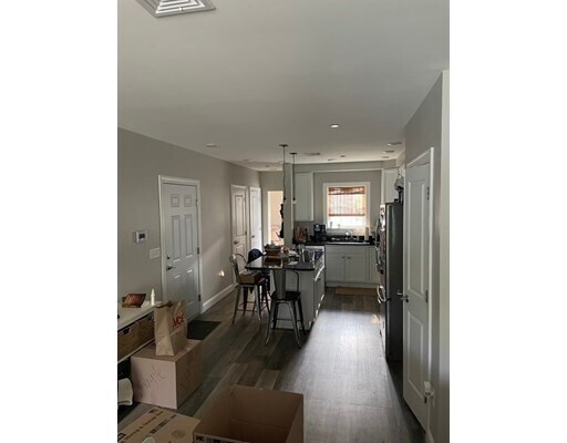 40 Ames Ave Unit 306 Canton Ma 02021 Apartment For Rent In Canton Ma Apartments Com