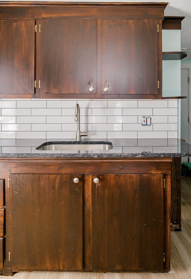 Building Photo - Birch Street Rental