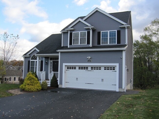 Building Photo - 15 Hialeah Ln