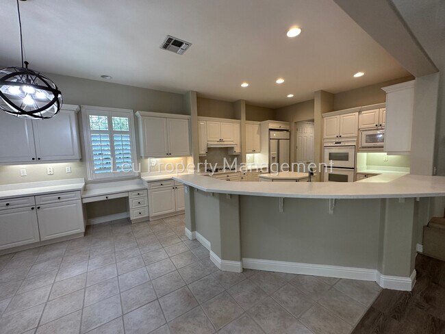 Building Photo - 5046 Skellig Rock Way