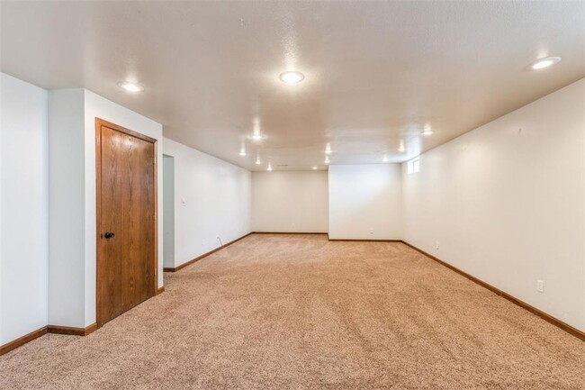 Foto del edificio - 824 10th Ave S