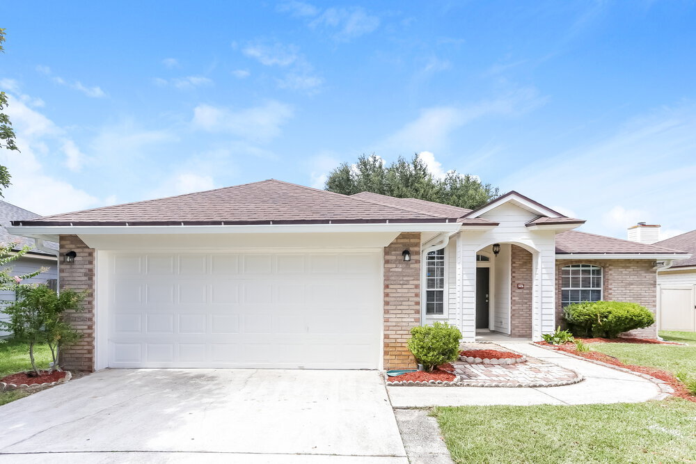 Foto principal - 3726 Woodbriar Dr