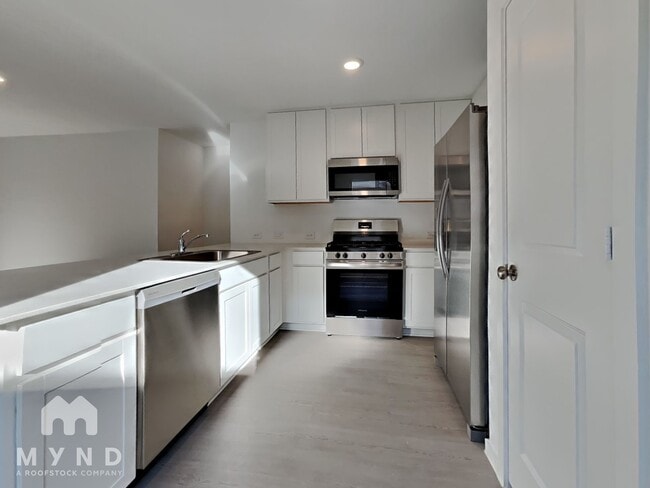 Foto del edificio - 1737 Lofty Cedar Ct