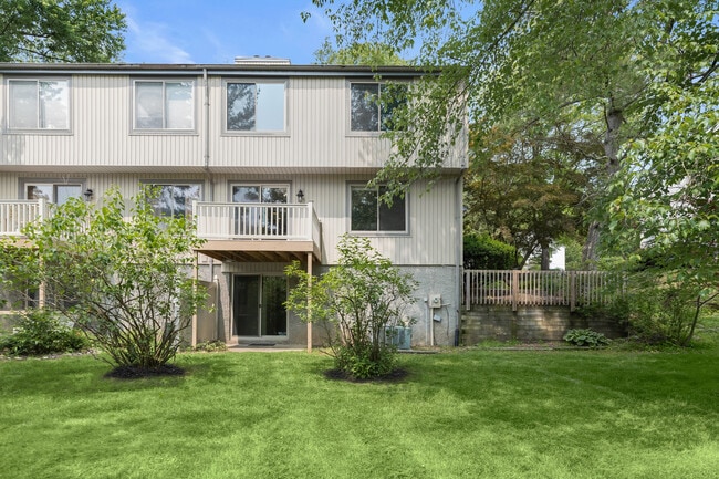 Building Photo - 48 Eastford Ct