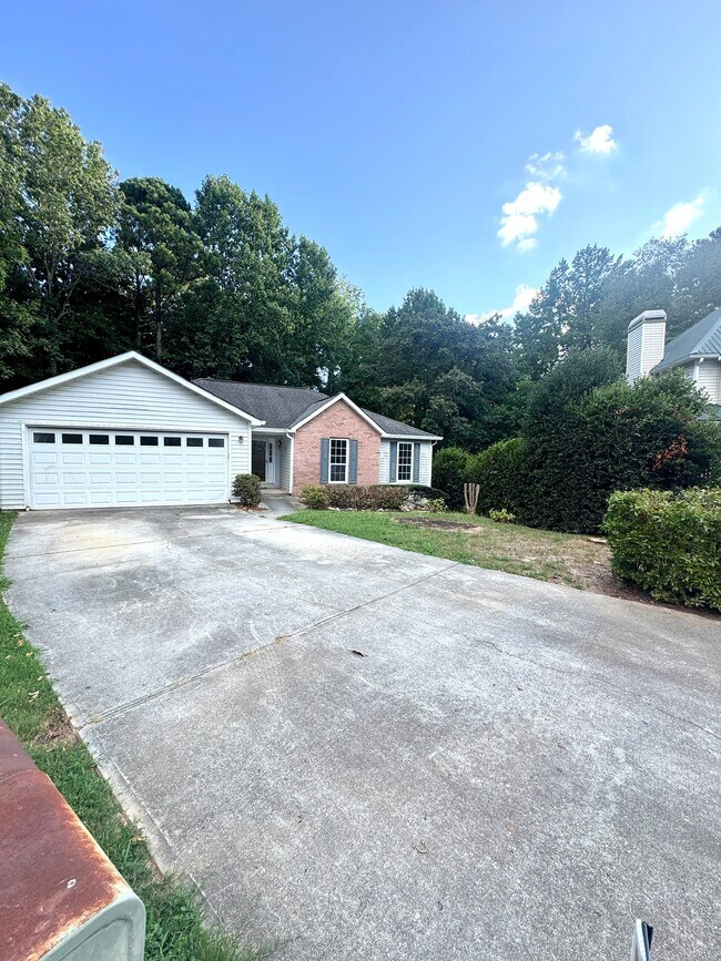 Building Photo - 1116 Venice Cir