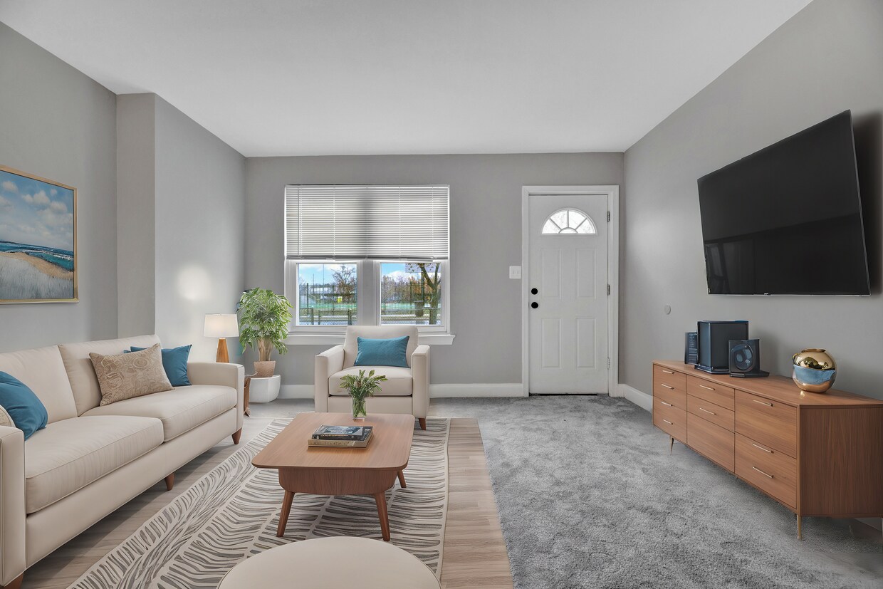 Foto principal - 2439 25th St SE
