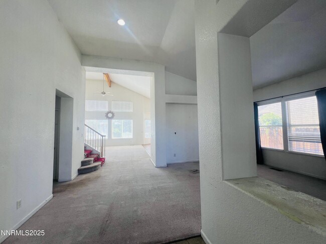 Building Photo - 513 Cypress Point Dr