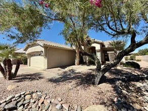 Building Photo - 4148 E Walnut Rd