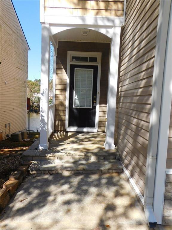Foto del edificio - 566 Pond Lillies Rd SE