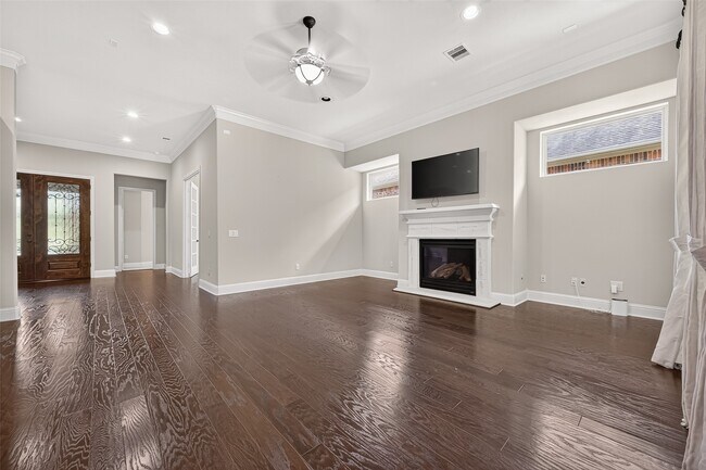Building Photo - 17803 Hayward Hill Dr