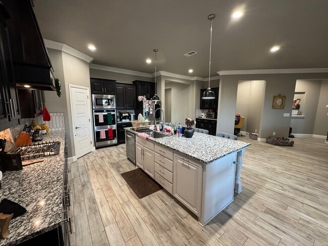 Building Photo - 6014 Silent Rain Dr