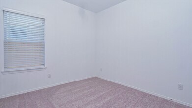 Building Photo - 23118 Bright Lgt Ln