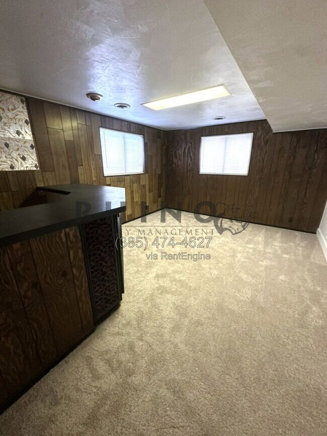 Foto del edificio - 825 W Arapahoe Ave