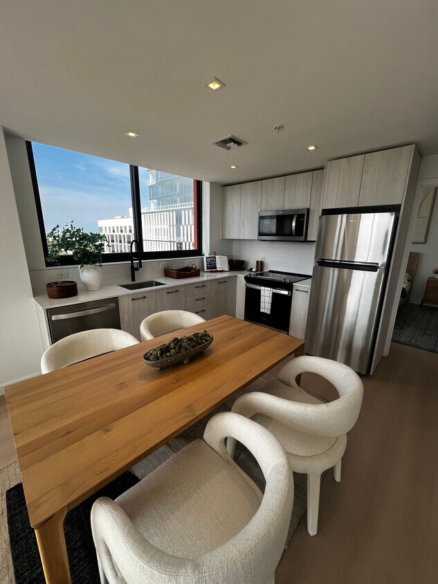 Foto principal - 159 NW 30th St