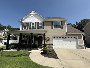 Building Photo - 804 Oleander St