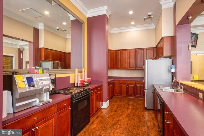 Foto del edificio - 557 Rhapsody Ct