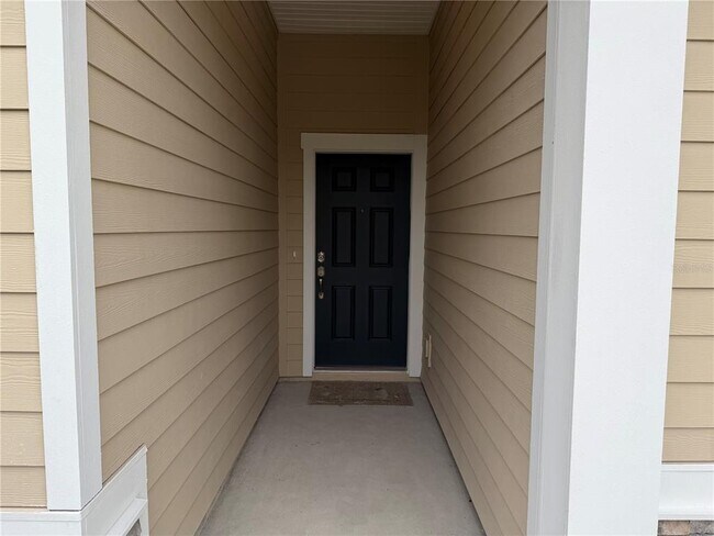 Building Photo - 19 Pine Crest Ln