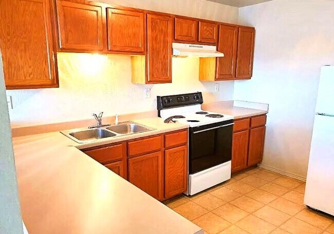 Foto del edificio - 3405 Barcelona Drive