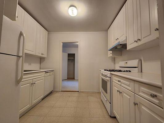 Foto del edificio - 1 bedroom in BRONX NY 10471