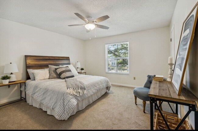 Foto del edificio - Walk To The Beach!