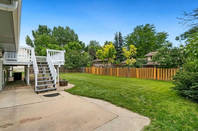 Building Photo - 3200 Meadowlark Ave