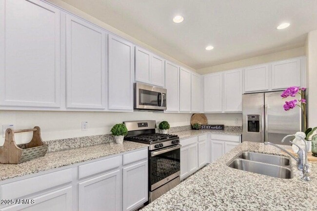 Foto del edificio - 1714 N 210th Ave