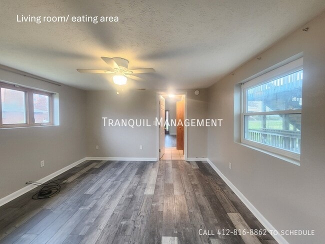 Photo - 542 Reed St House