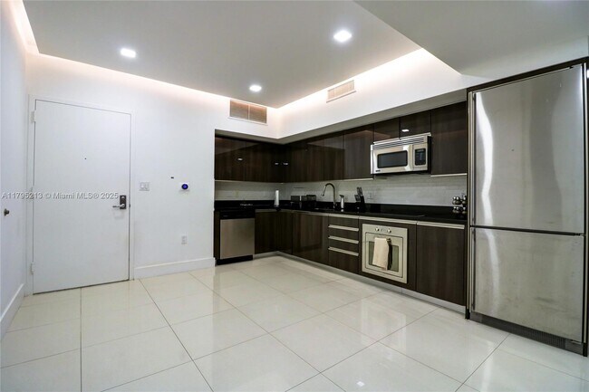 Foto del edificio - 92 SW 3rd St