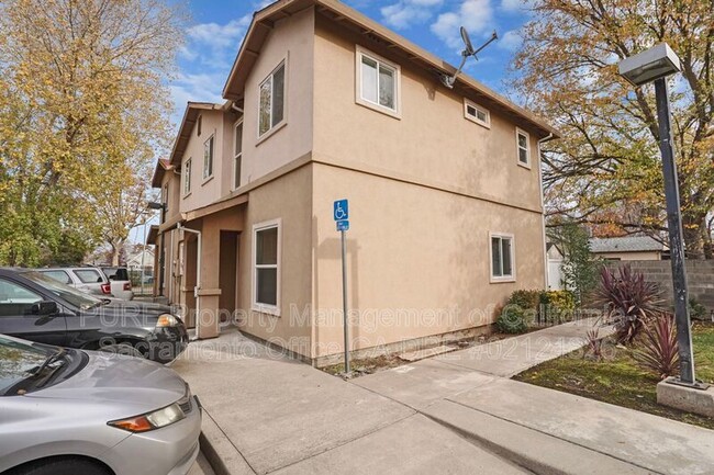 Photo - 1916 Juliesse Ave House