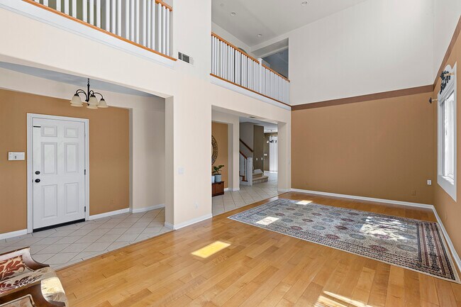 Foto del edificio - 16263 Lone Bluff Ct